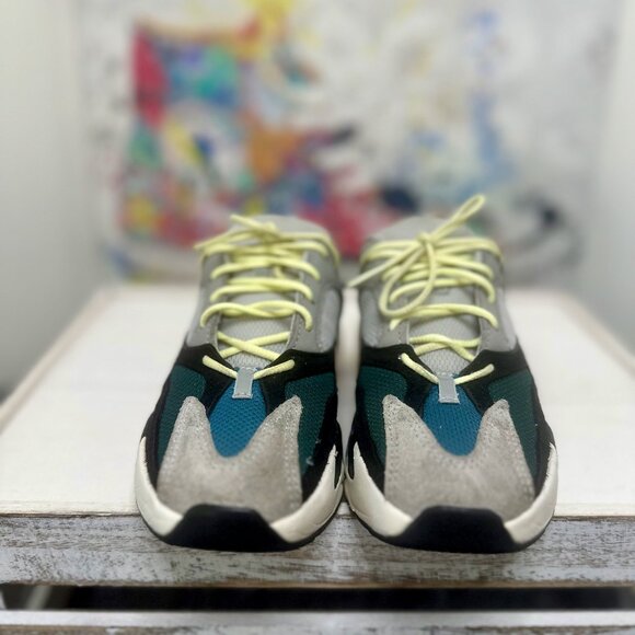 YEEZY BOOST 700 - Picture 1 of 8